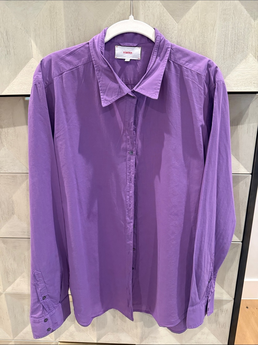 XiRENA Women’s Violet Button-Front Cotton Shirt
